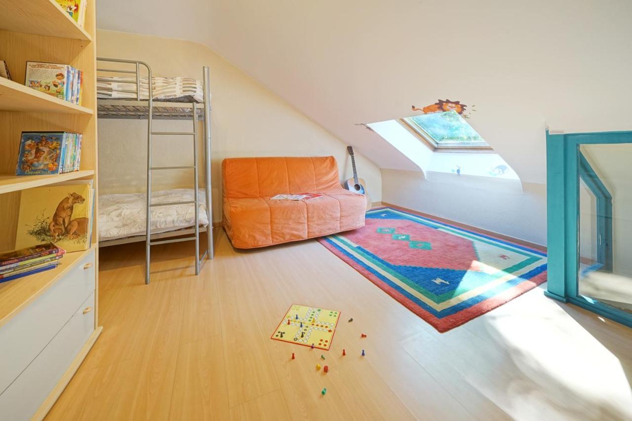 Le Clos Arbore Ferienhaus Libramont-Chevigny